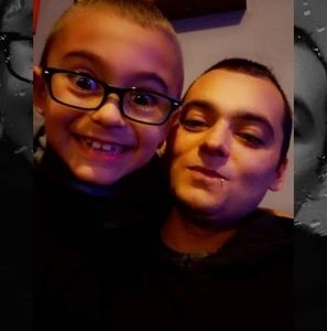 Meet your Posher, Levi